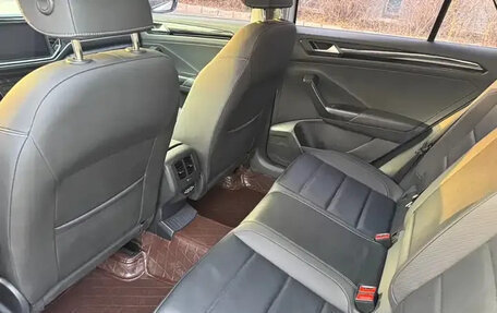 Volkswagen T-Roc I, 2022 год, 1 630 143 рублей, 15 фотография