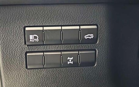 Lexus NX, 2021 год, 3 800 000 рублей, 24 фотография