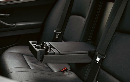 BMW 5 серия, 2012 год, 1 890 000 рублей, 21 фотография