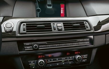 BMW 5 серия, 2012 год, 1 890 000 рублей, 14 фотография