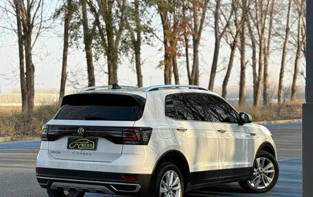 Volkswagen T-Cross I, 2022 год, 1 376 555 рублей, 7 фотография