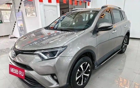 Toyota RAV4, 2016 год, 1 750 000 рублей, 1 фотография