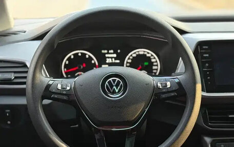 Volkswagen T-Cross I, 2022 год, 1 376 555 рублей, 12 фотография