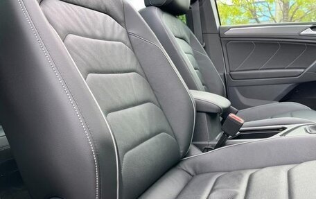 Volkswagen Tiguan II, 2022 год, 2 830 111 рублей, 12 фотография