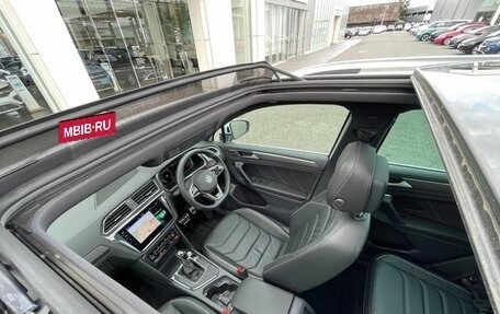 Volkswagen Tiguan II, 2022 год, 2 830 111 рублей, 9 фотография