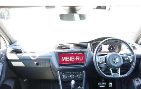 Volkswagen Tiguan II, 2020 год, 2 125 111 рублей, 15 фотография