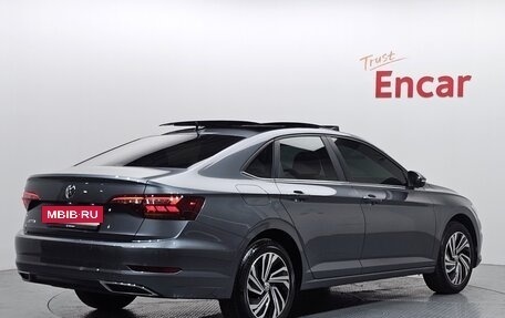Volkswagen Jetta VII, 2021 год, 2 200 000 рублей, 2 фотография