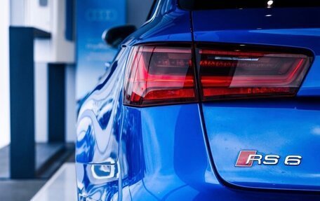 Audi RS 6, 2016 год, 7 750 000 рублей, 4 фотография