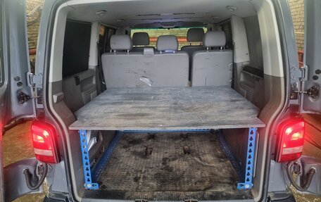 Volkswagen Transporter T5 рестайлинг, 2008 год, 1 300 000 рублей, 6 фотография