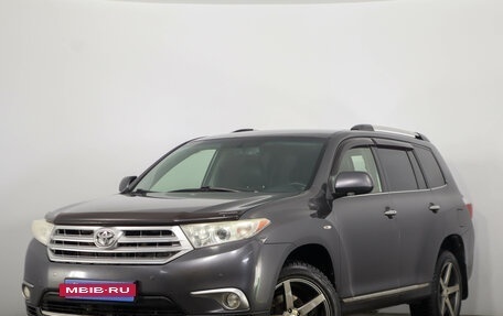Toyota Highlander III, 2012 год, 2 149 000 рублей, 4 фотография