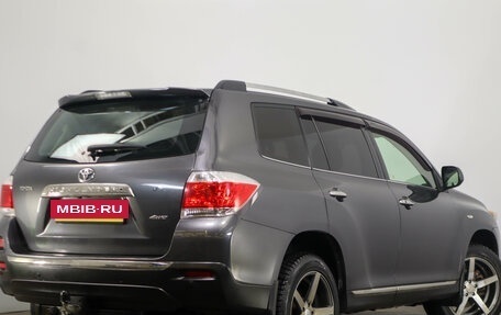 Toyota Highlander III, 2012 год, 2 149 000 рублей, 5 фотография