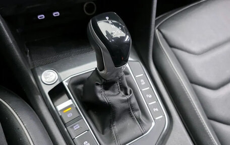 Volkswagen Tiguan II, 2021 год, 2 510 050 рублей, 11 фотография