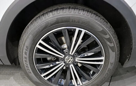 Volkswagen Tiguan II, 2021 год, 2 510 050 рублей, 9 фотография