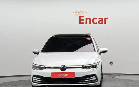 Volkswagen Golf VIII, 2022 год, 2 400 006 рублей, 3 фотография