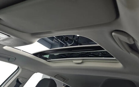 Volkswagen Golf VIII, 2022 год, 2 400 006 рублей, 7 фотография