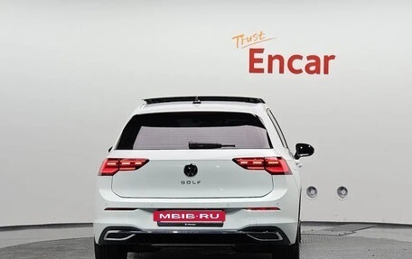 Volkswagen Golf VIII, 2022 год, 2 400 006 рублей, 4 фотография