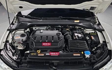 Volkswagen Golf VIII, 2022 год, 2 400 006 рублей, 19 фотография