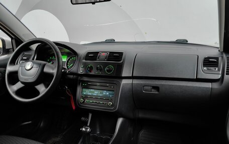 Skoda Fabia II, 2013 год, 729 000 рублей, 13 фотография