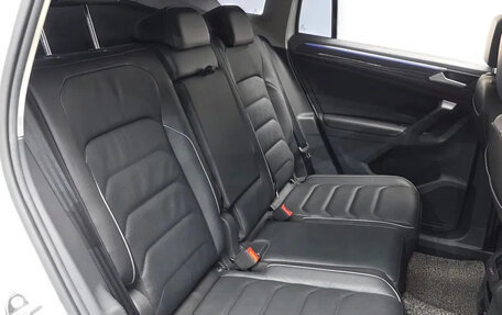 Volkswagen Tiguan II, 2022 год, 2 800 006 рублей, 11 фотография