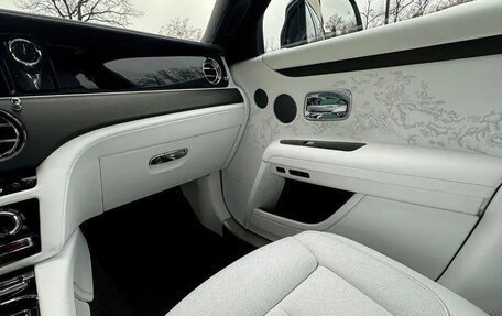 Rolls-Royce Ghost Series II рестайлинг, 2025 год, 50 873 000 рублей, 20 фотография