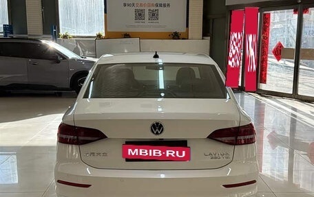 Volkswagen Lavida, 2022 год, 1 800 077 рублей, 6 фотография