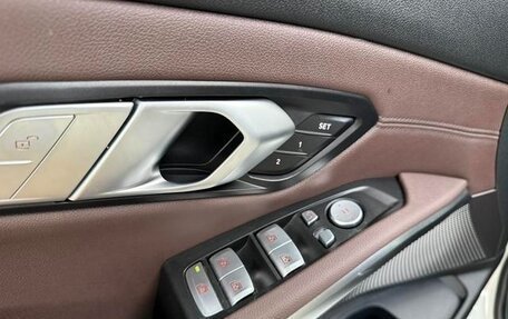 BMW 3 серия, 2021 год, 2 600 006 рублей, 9 фотография