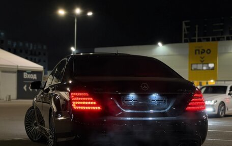 Mercedes-Benz S-Класс, 2006 год, 2 000 000 рублей, 8 фотография