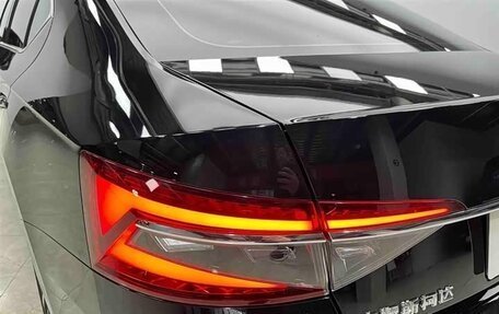 Skoda Superb III рестайлинг, 2024 год, 2 400 000 рублей, 5 фотография