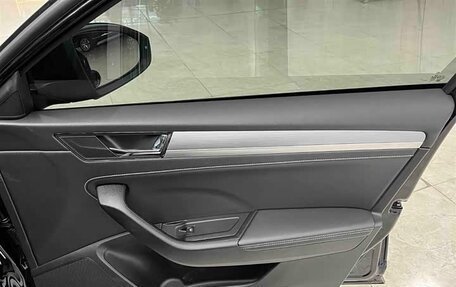 Skoda Superb III рестайлинг, 2024 год, 2 400 000 рублей, 16 фотография