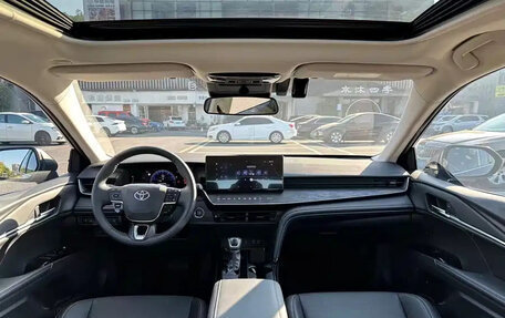 Toyota Camry, 2025 год, 3 900 125 рублей, 5 фотография