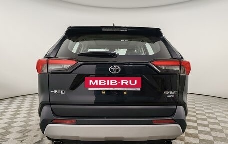 Toyota RAV4, 2025 год, 4 490 000 рублей, 6 фотография