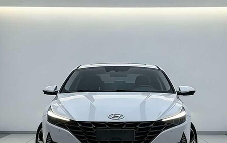 Hyundai Elantra, 2022 год, 1 223 000 рублей, 2 фотография