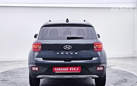 Hyundai Venue I, 2024 год, 1 450 000 рублей, 2 фотография