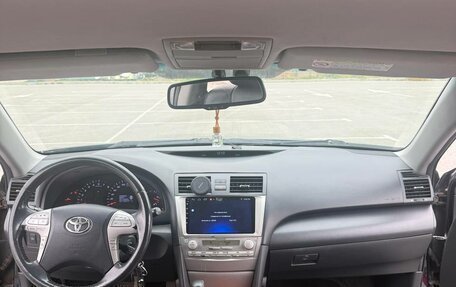 Toyota Camry, 2010 год, 999 999 рублей, 5 фотография