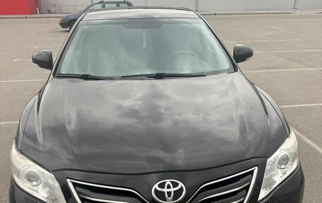 Toyota Camry, 2010 год, 999 999 рублей, 8 фотография