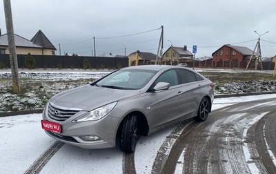 Hyundai Sonata VI, 2012 год, 940 000 рублей, 1 фотография