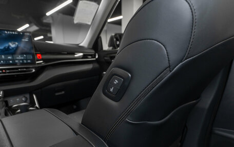 Toyota Highlander, 2025 год, 5 720 000 рублей, 17 фотография