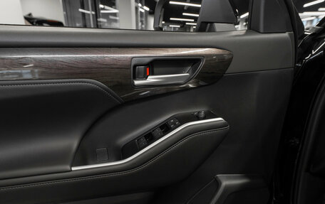 Toyota Highlander, 2025 год, 5 720 000 рублей, 18 фотография