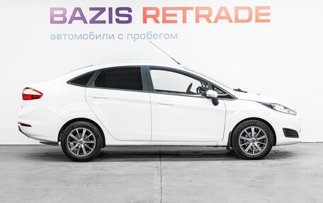 Ford Fiesta, 2015 год, 959 000 рублей, 5 фотография