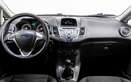 Ford Fiesta, 2015 год, 959 000 рублей, 17 фотография