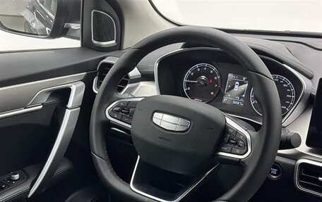 Geely Coolray I, 2025 год, 1 380 000 рублей, 9 фотография