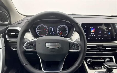 Geely Coolray I, 2025 год, 1 380 000 рублей, 8 фотография