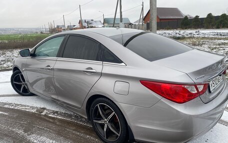 Hyundai Sonata VI, 2012 год, 940 000 рублей, 2 фотография