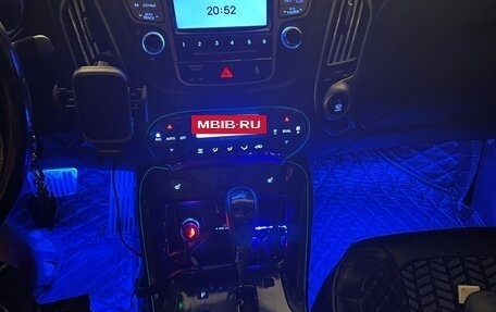 Hyundai ix35 I рестайлинг, 2010 год, 1 040 000 рублей, 14 фотография