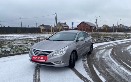 Hyundai Sonata VI, 2012 год, 940 000 рублей, 6 фотография