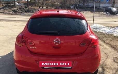 Opel Astra J, 2011 год, 550 000 рублей, 4 фотография