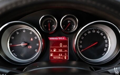 Opel Insignia II рестайлинг, 2014 год, 895 000 рублей, 12 фотография