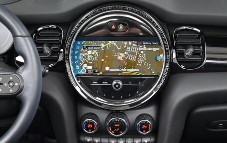 MINI Cabrio, 2021 год, 1 970 000 рублей, 14 фотография