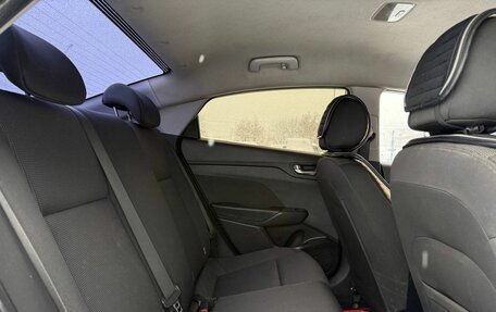 Hyundai Solaris II рестайлинг, 2018 год, 1 100 000 рублей, 20 фотография