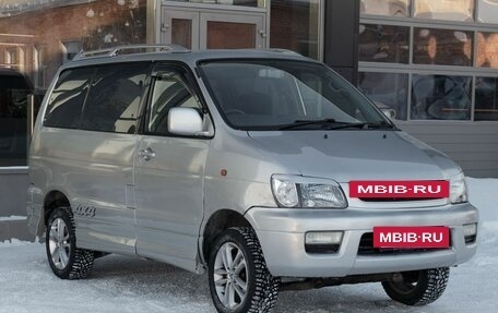 Daihatsu Delta Wagon III, 2001 год, 600 000 рублей, 3 фотография